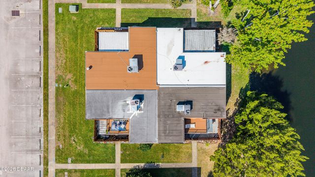 137 Moonstone Court, Port Orange, FL 32129