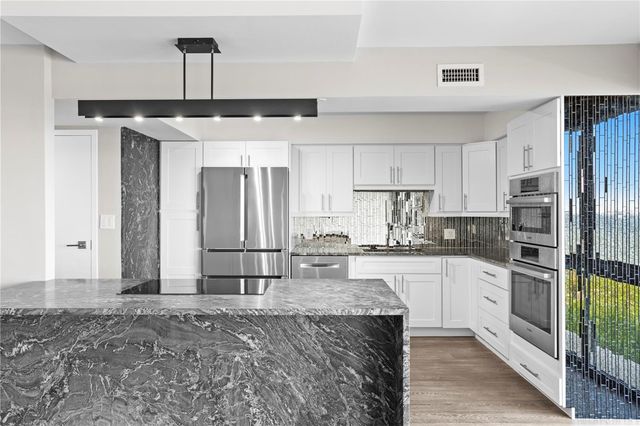 3301 BAYSHORE BOULEVARD 806C, Tampa, FL 33629