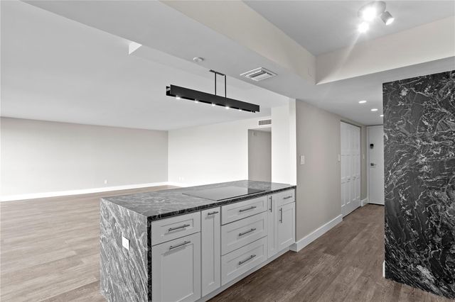 3301 BAYSHORE BOULEVARD 806C, Tampa, FL 33629