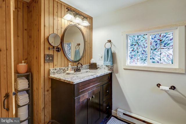 109 LOCUST AVE, Mt Gretna, PA 17064