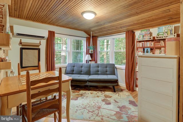 109 LOCUST AVE, Mt Gretna, PA 17064