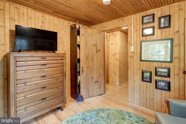 109 LOCUST AVE, Mt Gretna, PA 17064