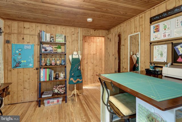 109 LOCUST AVE, Mt Gretna, PA 17064