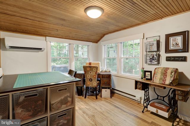109 LOCUST AVE, Mt Gretna, PA 17064