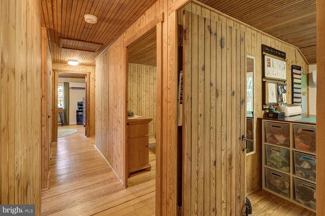 109 LOCUST AVE, Mt Gretna, PA 17064