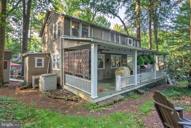 109 LOCUST AVE, Mt Gretna, PA 17064