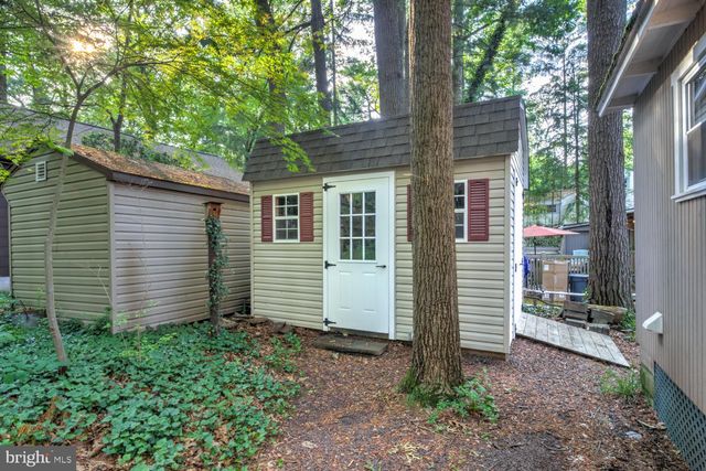 109 LOCUST AVE, Mt Gretna, PA 17064