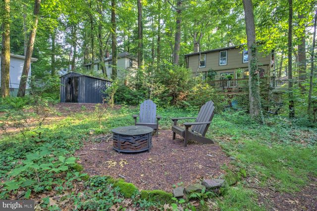 109 LOCUST AVE, Mt Gretna, PA 17064