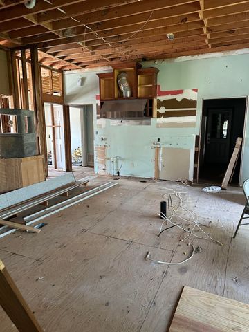 701 Club Road, Sherwood, AR 72120