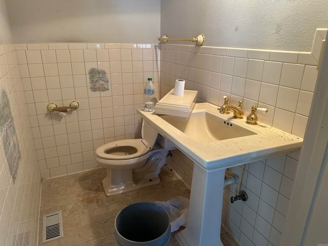 701 Club Road, Sherwood, AR 72120