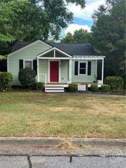 134 NE WESTOVER Drive W, Athens, GA 30606