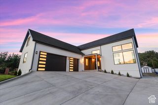 165 S 200 E, Pleasant Grove, UT 84062