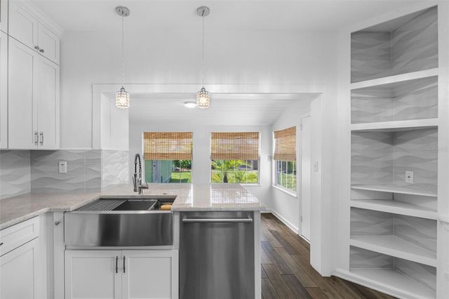 641 WILKIE STREET, Dunedin, FL 34698