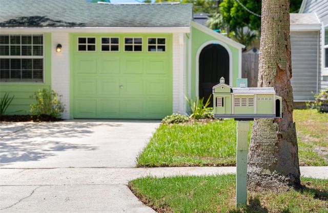 641 WILKIE STREET, Dunedin, FL 34698