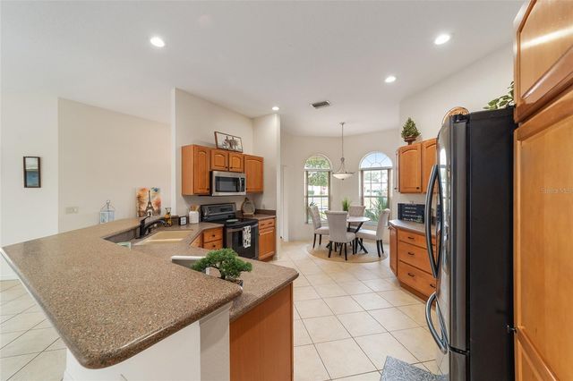 8761 SE 168TH KITTREDGE LOOP, The Villages, FL 32162