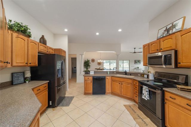 8761 SE 168TH KITTREDGE LOOP, The Villages, FL 32162