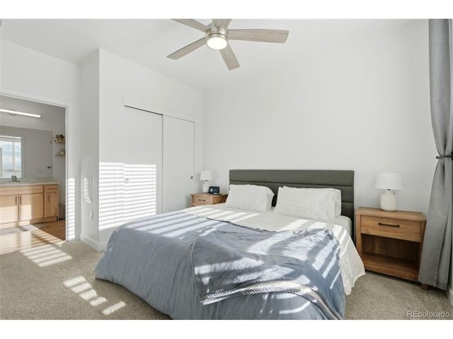 5702 Central Park Blvd 322, Denver, CO 80238