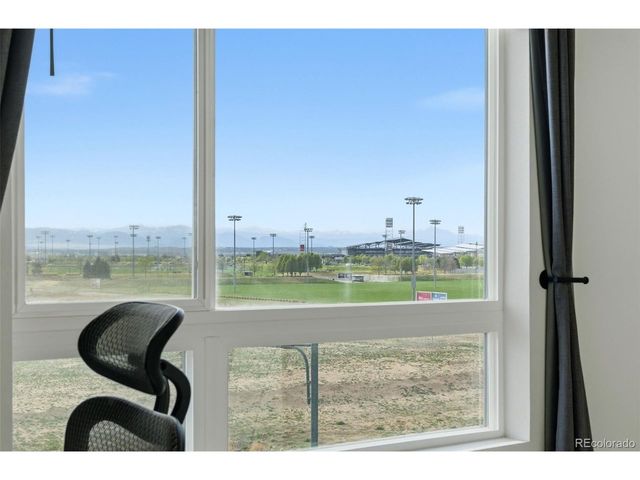 5702 Central Park Blvd 322, Denver, CO 80238