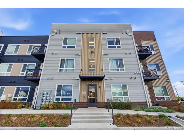 5702 Central Park Blvd 322, Denver, CO 80238