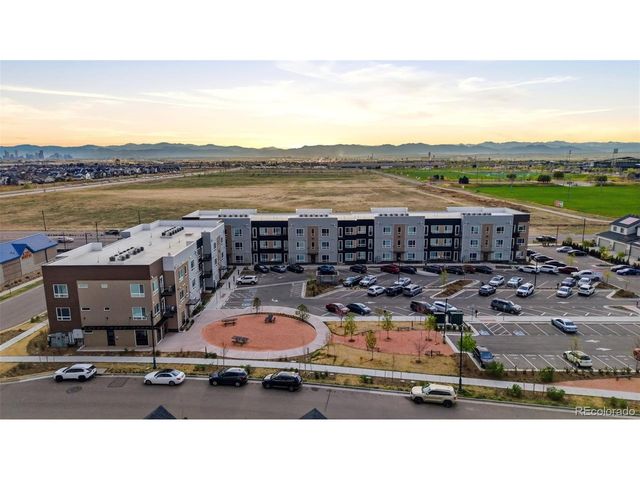 5702 Central Park Blvd 322, Denver, CO 80238