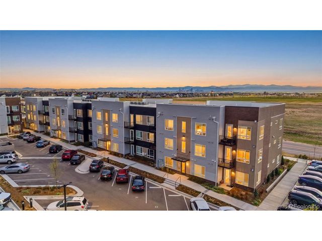 5702 Central Park Blvd 322, Denver, CO 80238