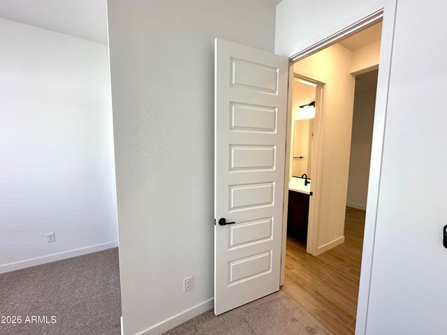 3718 E GOLD MOUNTAIN Avenue, San Tan Valley, AZ 85143