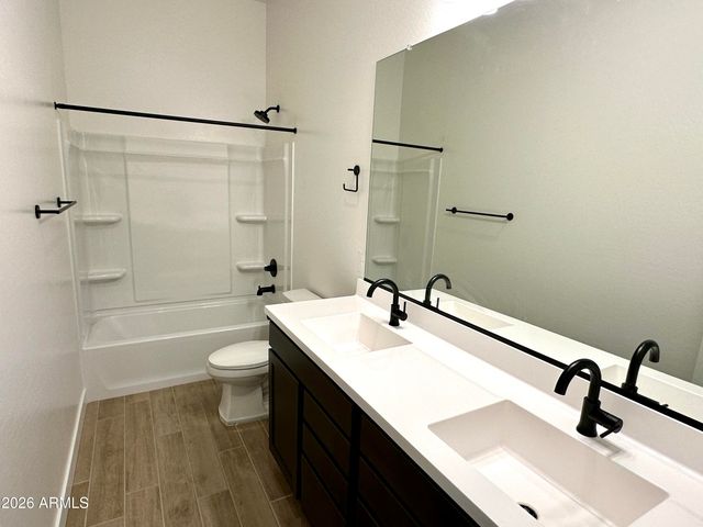 3718 E GOLD MOUNTAIN Avenue, San Tan Valley, AZ 85143