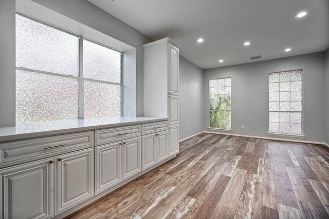 421 Livingstone Lane, League City, TX 77573