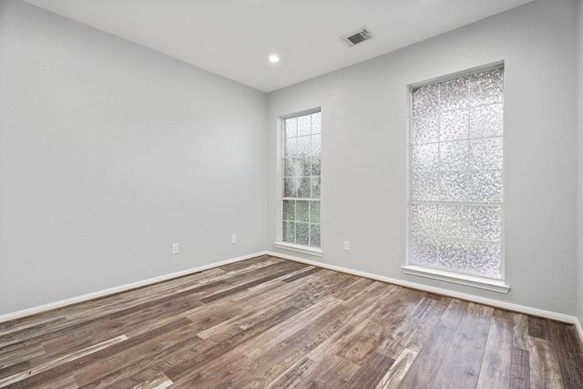 421 Livingstone Lane, League City, TX 77573