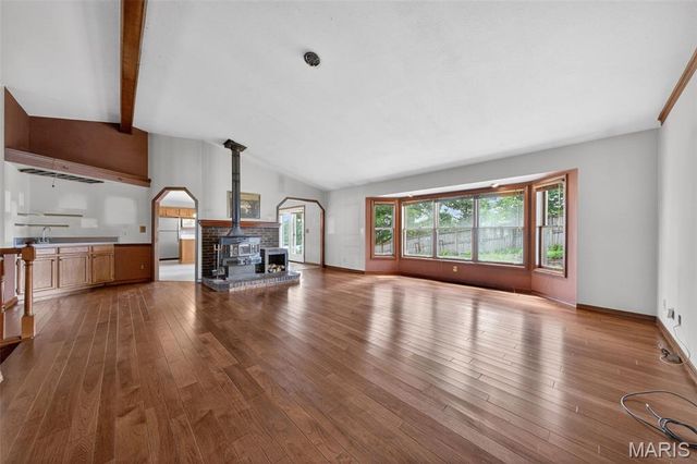 412 Pandora Court, St Peters, MO 63376