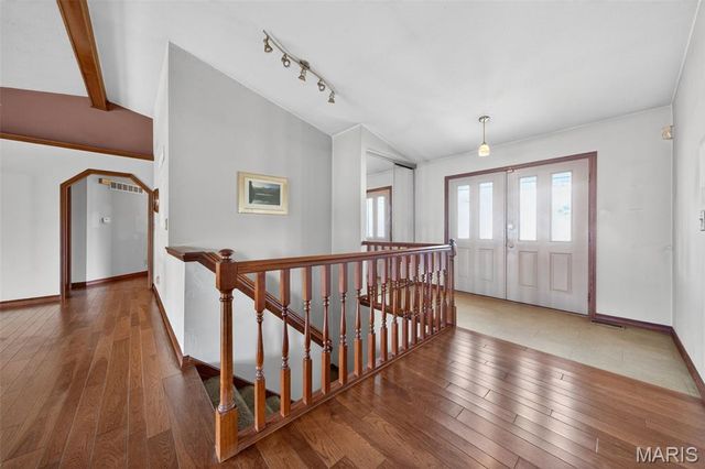 412 Pandora Court, St Peters, MO 63376