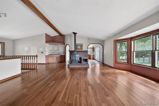 412 Pandora Court, St Peters, MO 63376