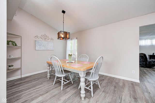 852 Yellowwood Drive, Greenwood, IN 46143