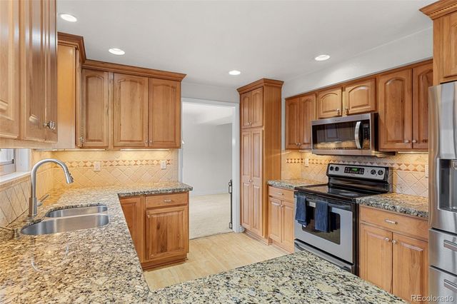 6189 S Ash Circle, Centennial, CO 80121