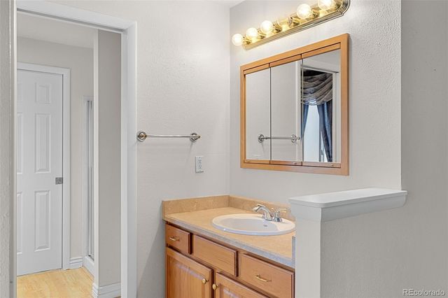 6189 S Ash Circle, Centennial, CO 80121