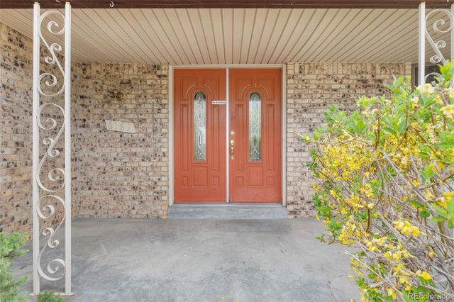 6189 S Ash Circle, Centennial, CO 80121