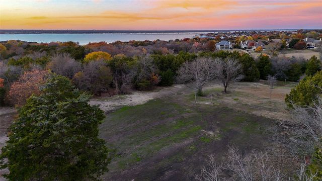 1603 Smirl Drive, Heath, TX 75032