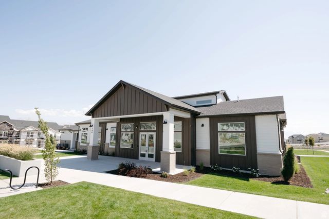 687 N BENNEDICT DR, Saratoga Springs, UT 84045