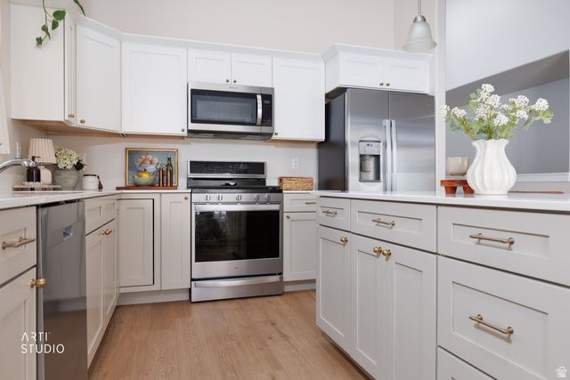 687 N BENNEDICT DR, Saratoga Springs, UT 84045