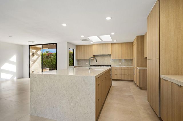 62 Dartmouth Drive, Rancho Mirage, CA 92270