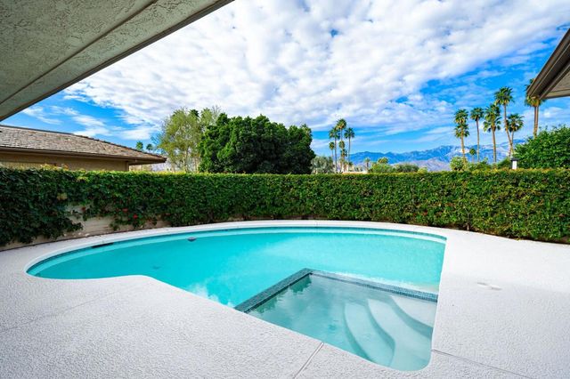 62 Dartmouth Drive, Rancho Mirage, CA 92270