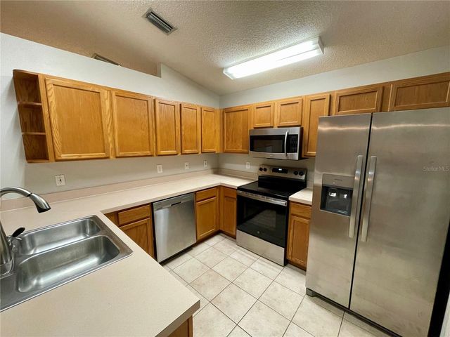 12119 WARWICK CIRCLE, Parrish, FL 34219