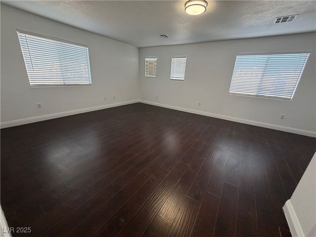 9843 Ashton Pines Court, Las Vegas, NV 89147