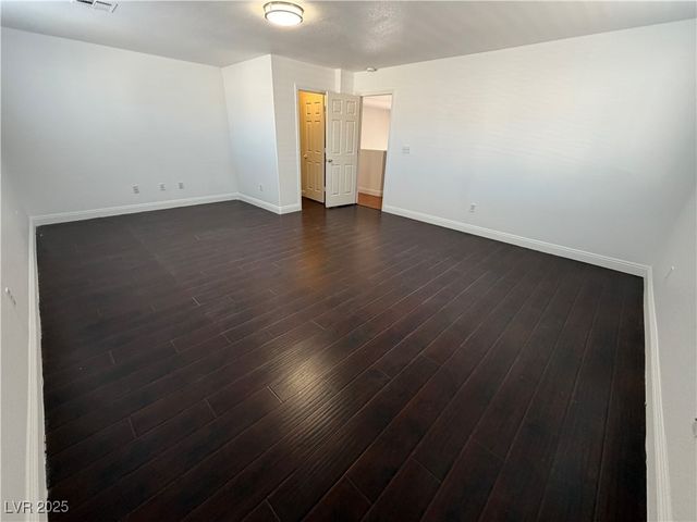 9843 Ashton Pines Court, Las Vegas, NV 89147