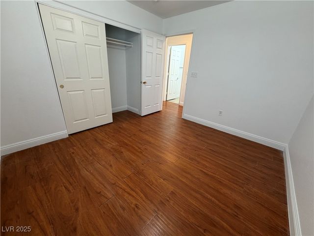 9843 Ashton Pines Court, Las Vegas, NV 89147