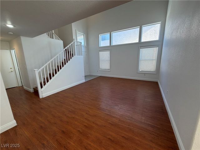 9843 Ashton Pines Court, Las Vegas, NV 89147