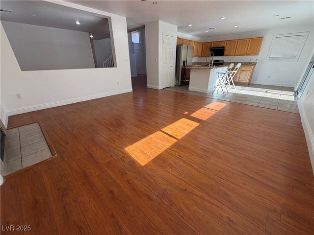 9843 Ashton Pines Court, Las Vegas, NV 89147