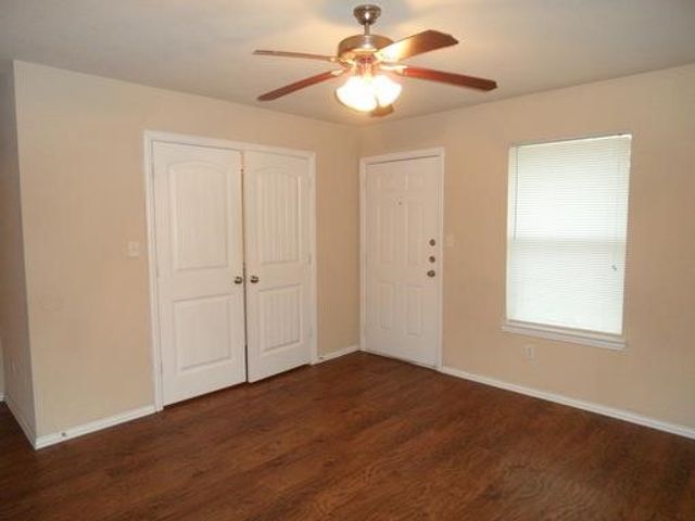 3129 NW Loraine Street NW, Fort Worth, TX 76106