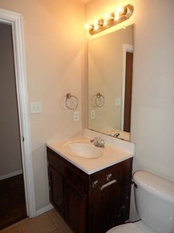 3129 NW Loraine Street NW, Fort Worth, TX 76106