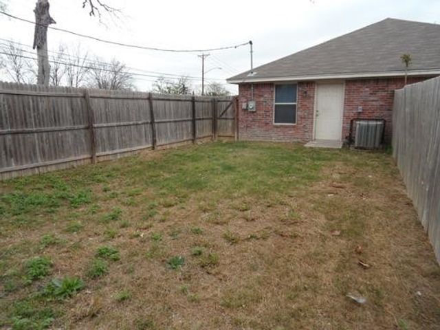 3129 NW Loraine Street NW, Fort Worth, TX 76106